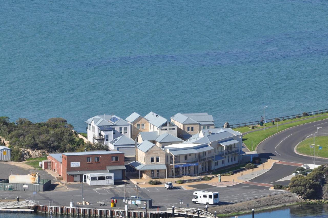 Robe Marina Accommodation Exterior photo